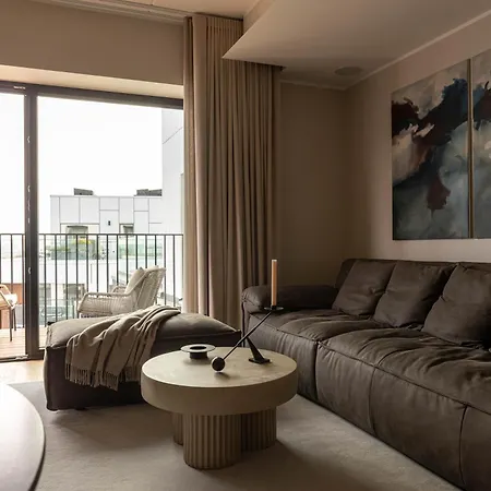Penthouse With Stunning Seaview *